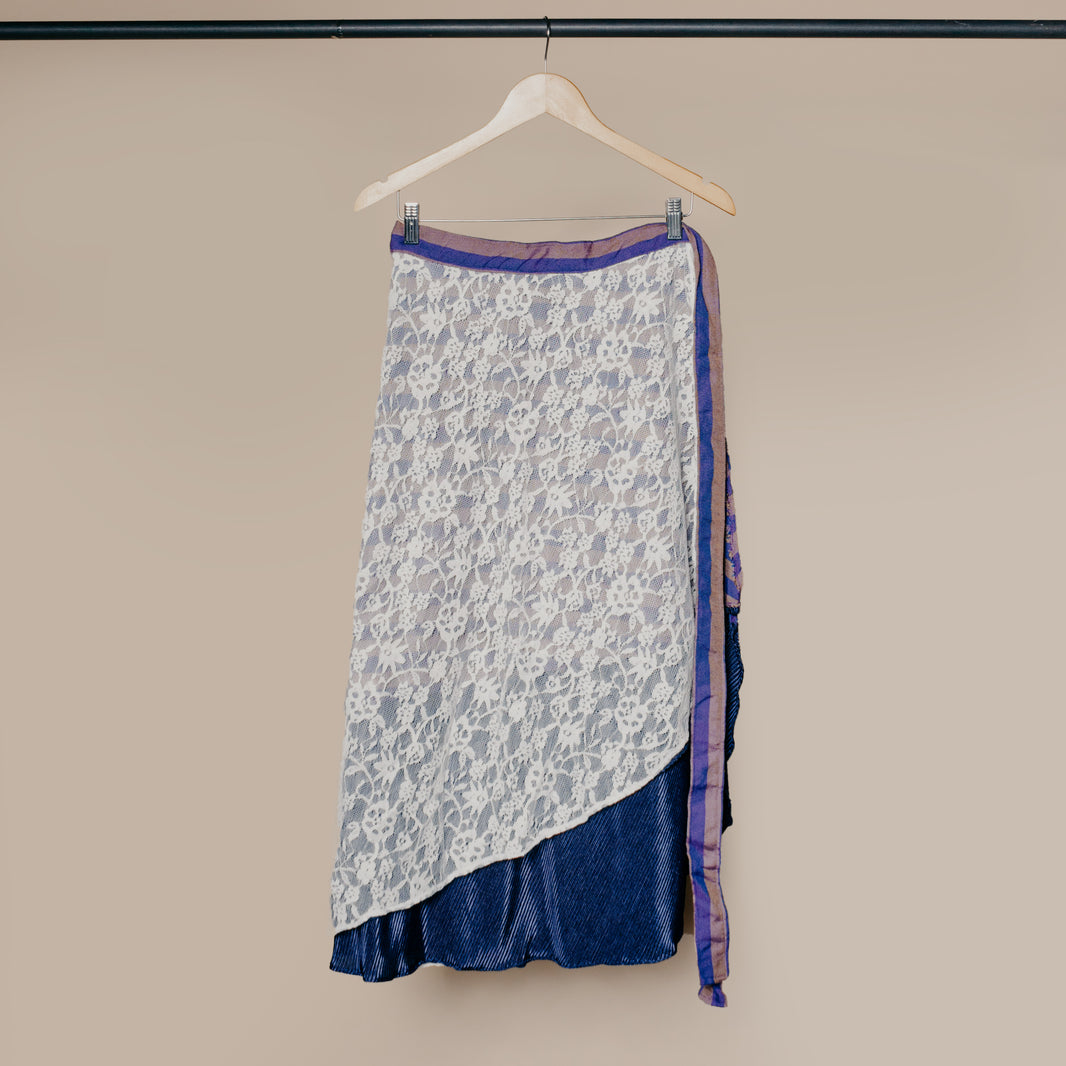 SKIRT 0002