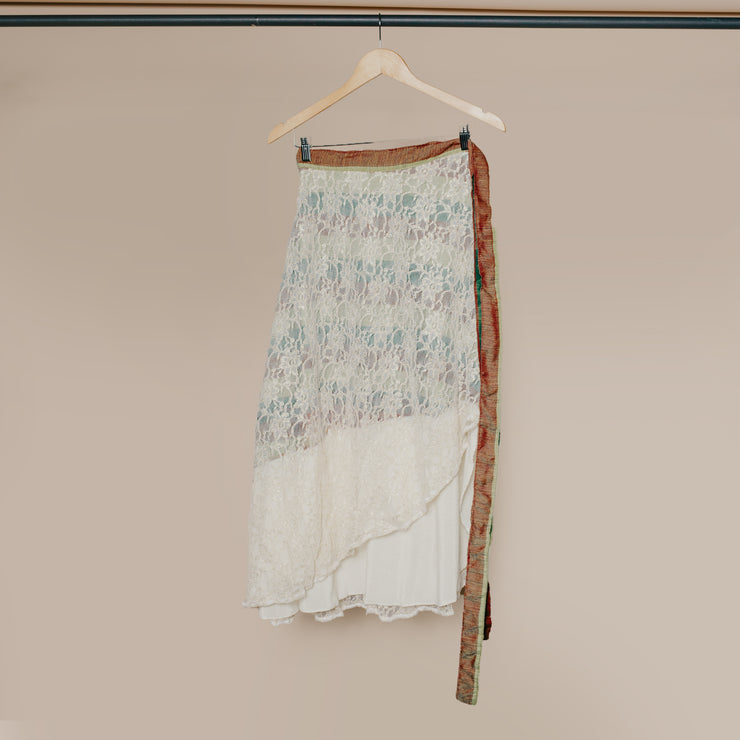 SKIRT 0006