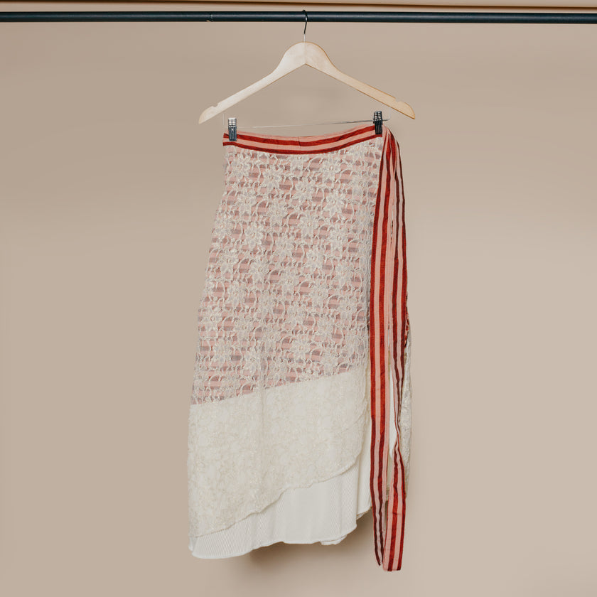 SKIRT 0008