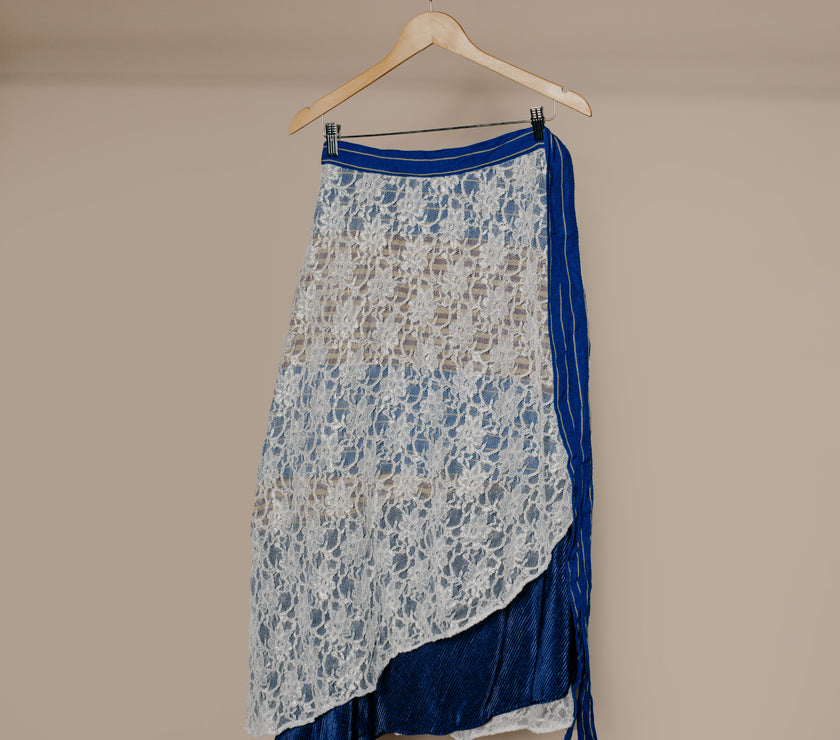 SKIRT 0011