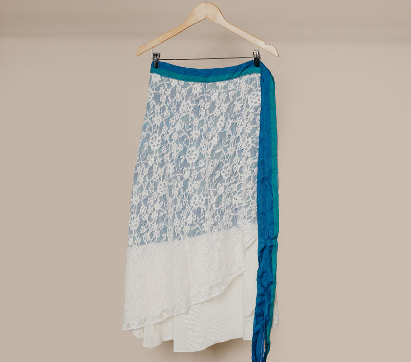 SKIRT 0015