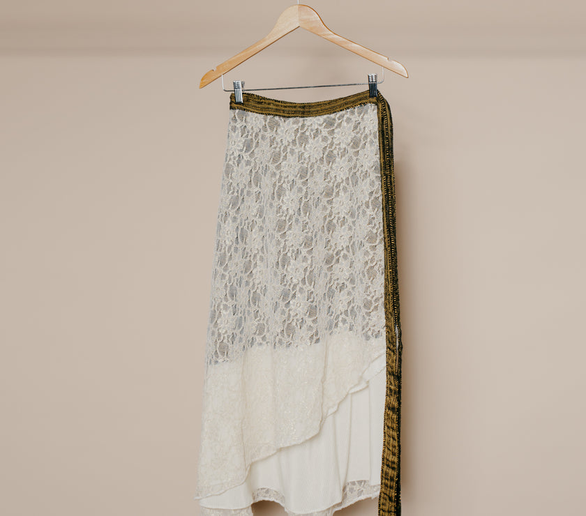 SKIRT 0007