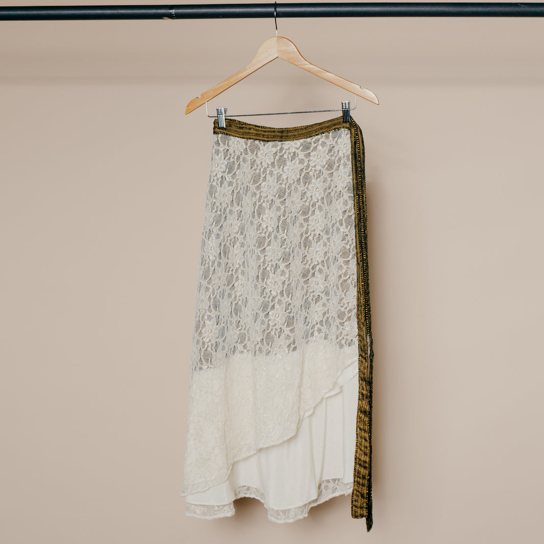 SKIRT 0007