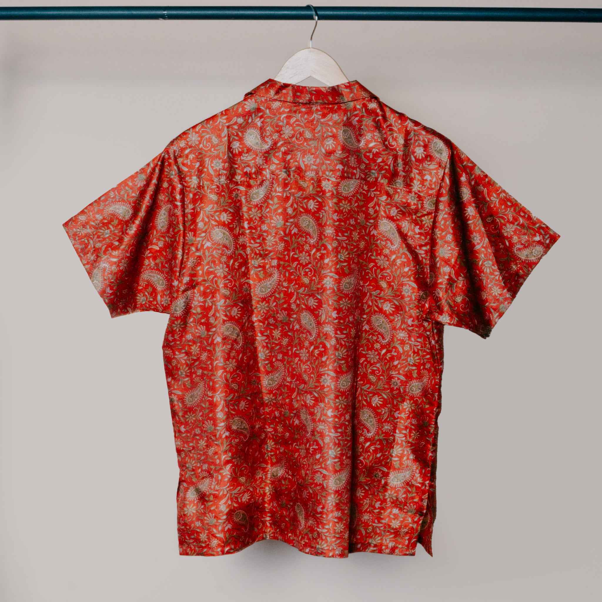 SILK 0044