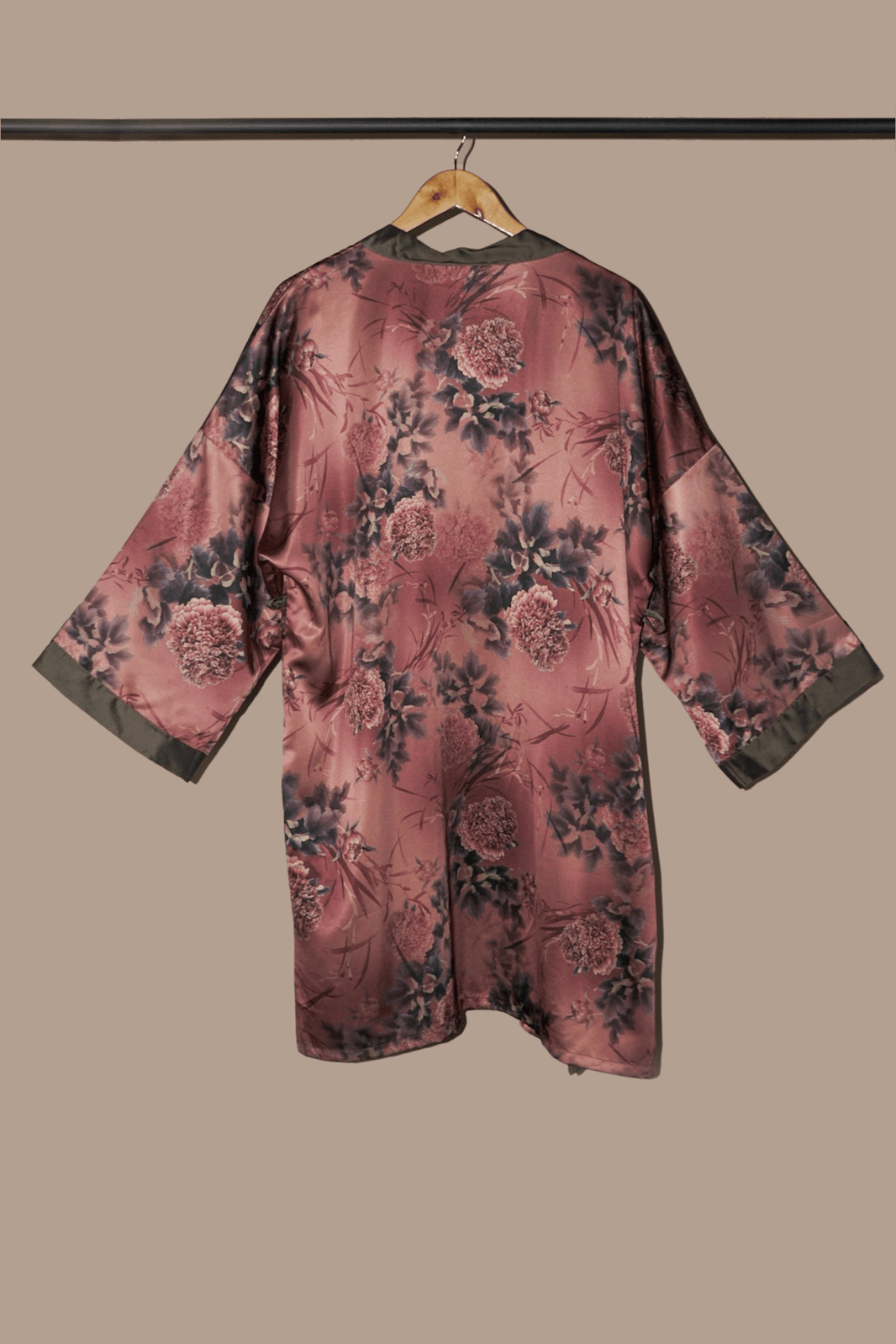 ROBE 0002