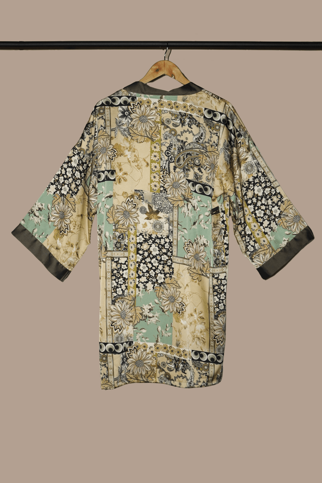 ROBE 0005