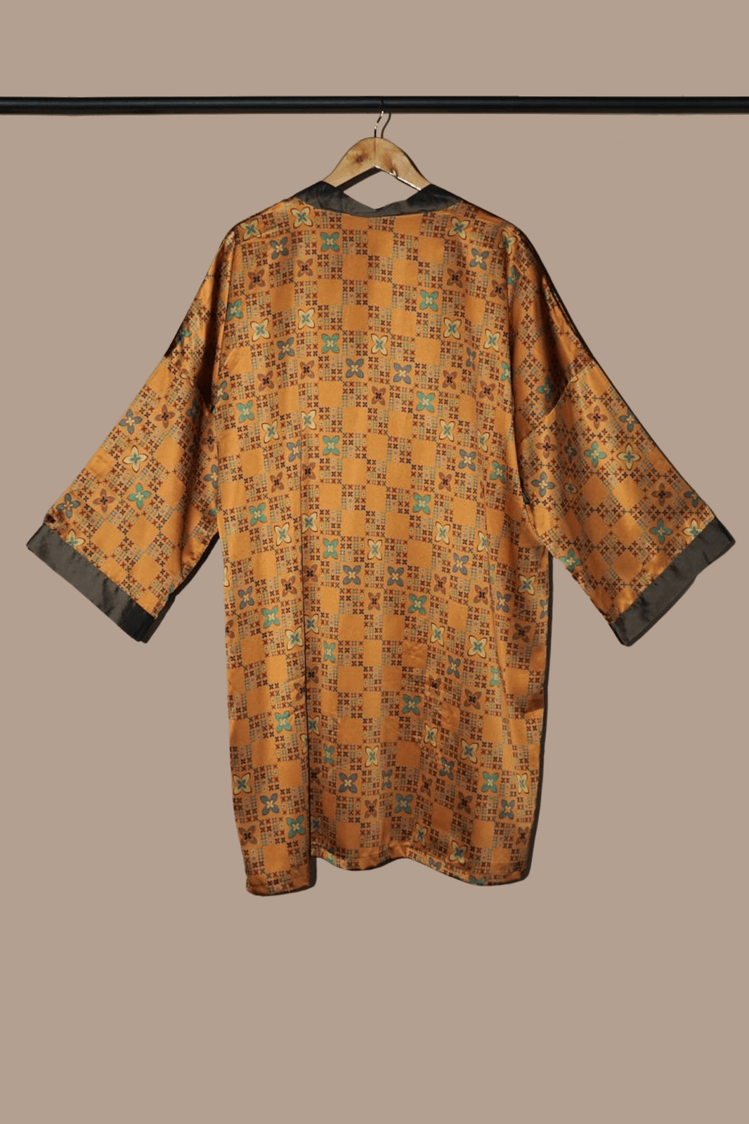 ROBE 0010