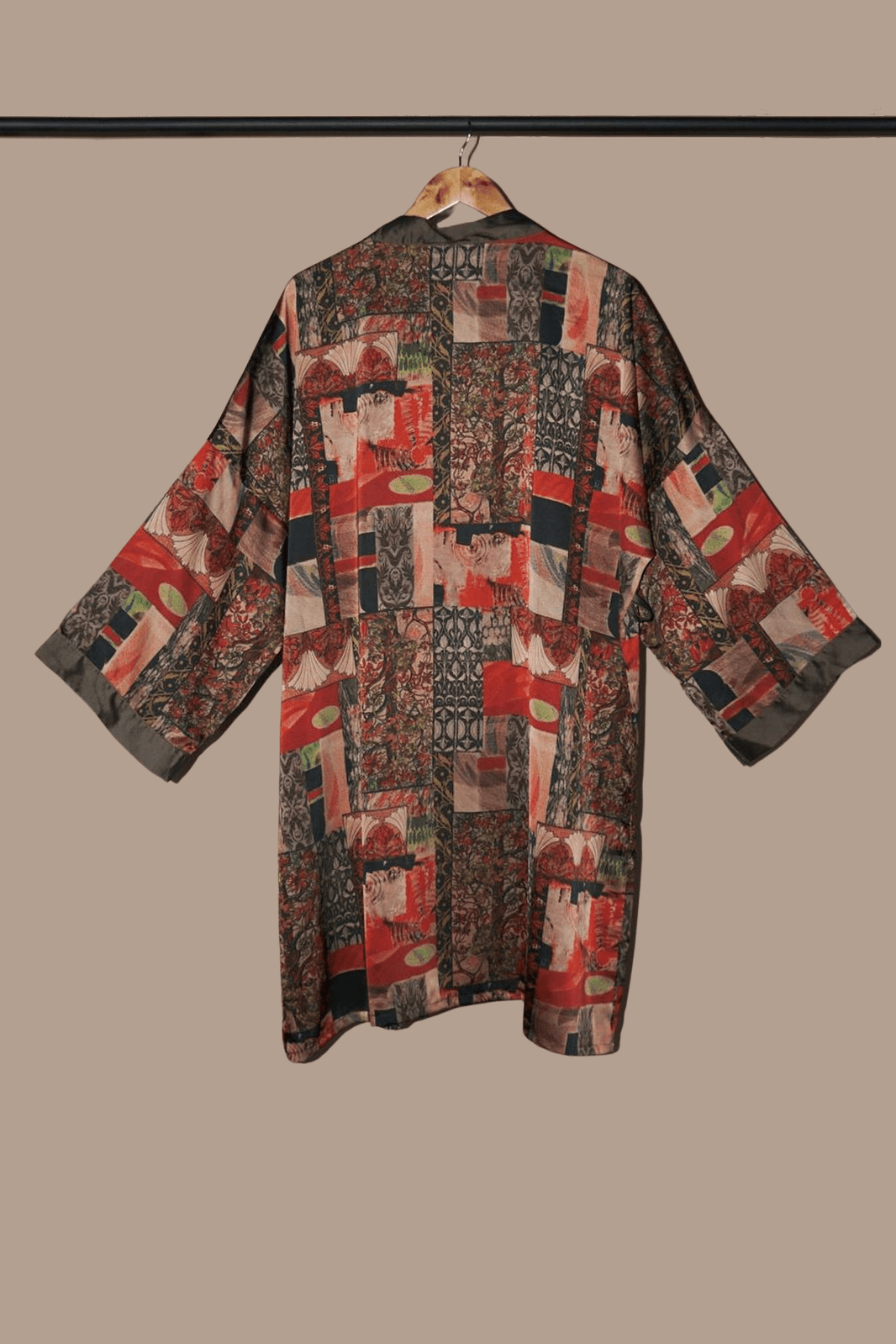 ROBE 0011