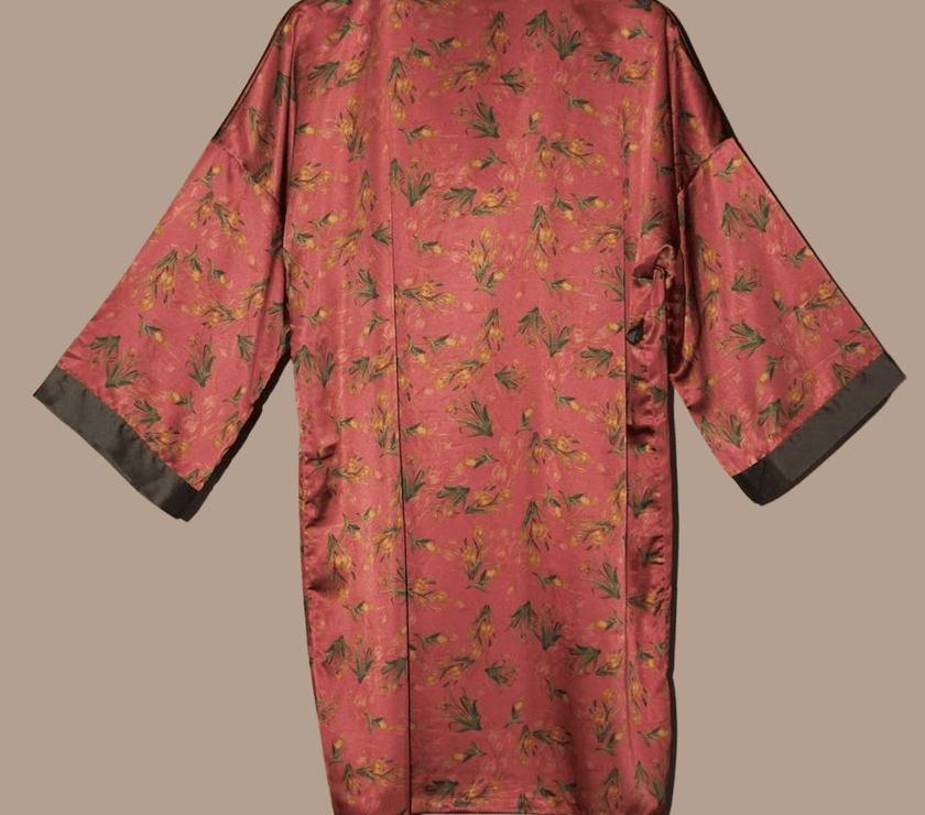 ROBE 0017