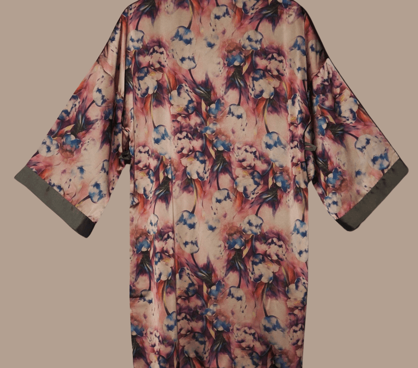 ROBE 0019