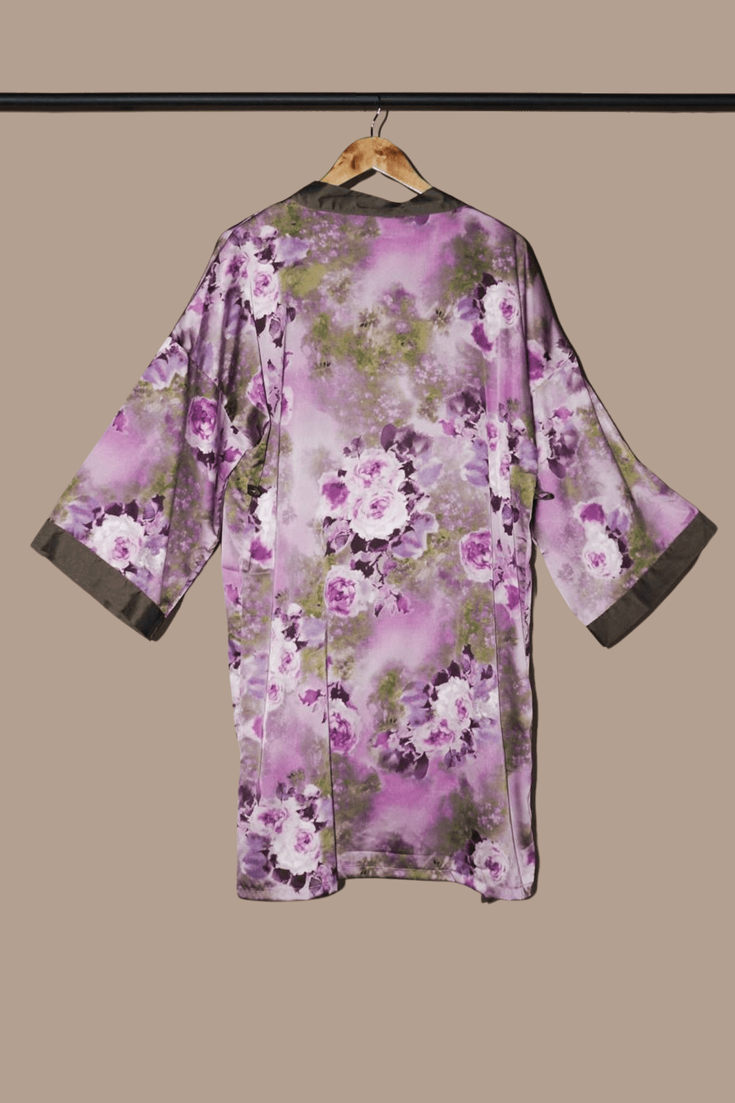 ROBE 0020
