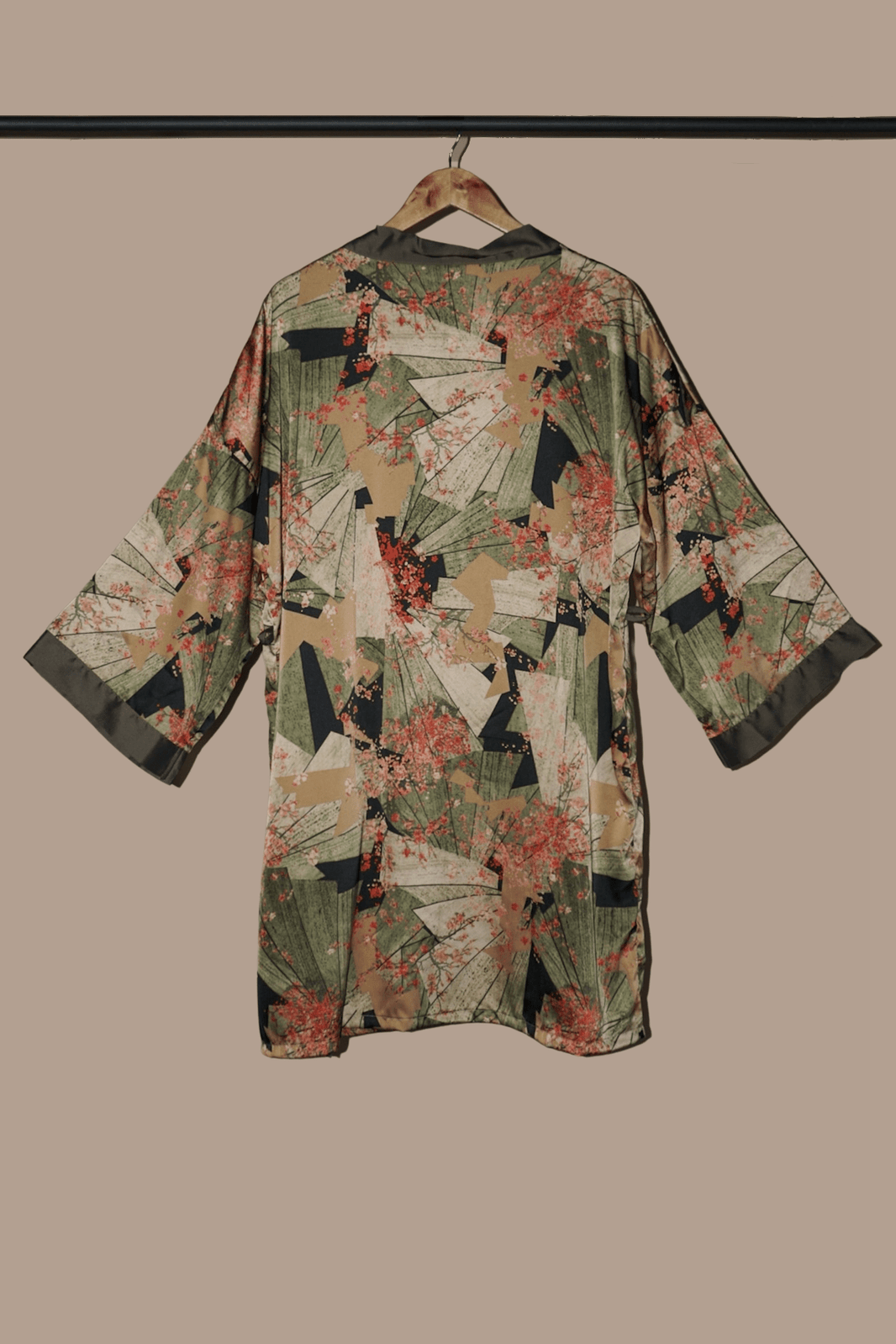 ROBE 0024